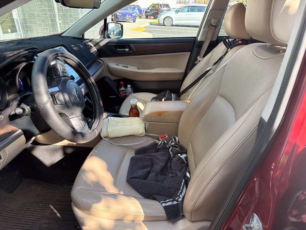 Used 2017 Subaru Outback 2.5i Limited AWD/4WD image 6