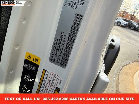 Used 2025 Jeep Wrangler Unlimited Rubicon image 32