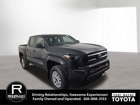New 2026 Toyota Tacoma SR5 AWD/4WD image 4