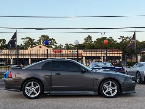 Used 2003 Ford Mustang GT RWD image 11