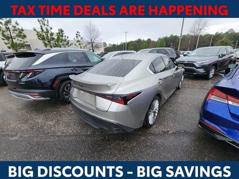 Used 2022 Lexus IS 300 AWD w/ Premium Package image 8