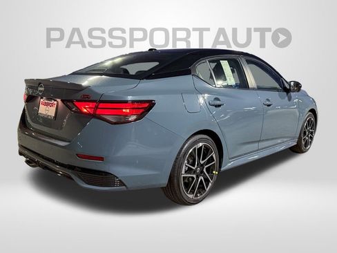 New 2025 Nissan Sentra SR image 6
