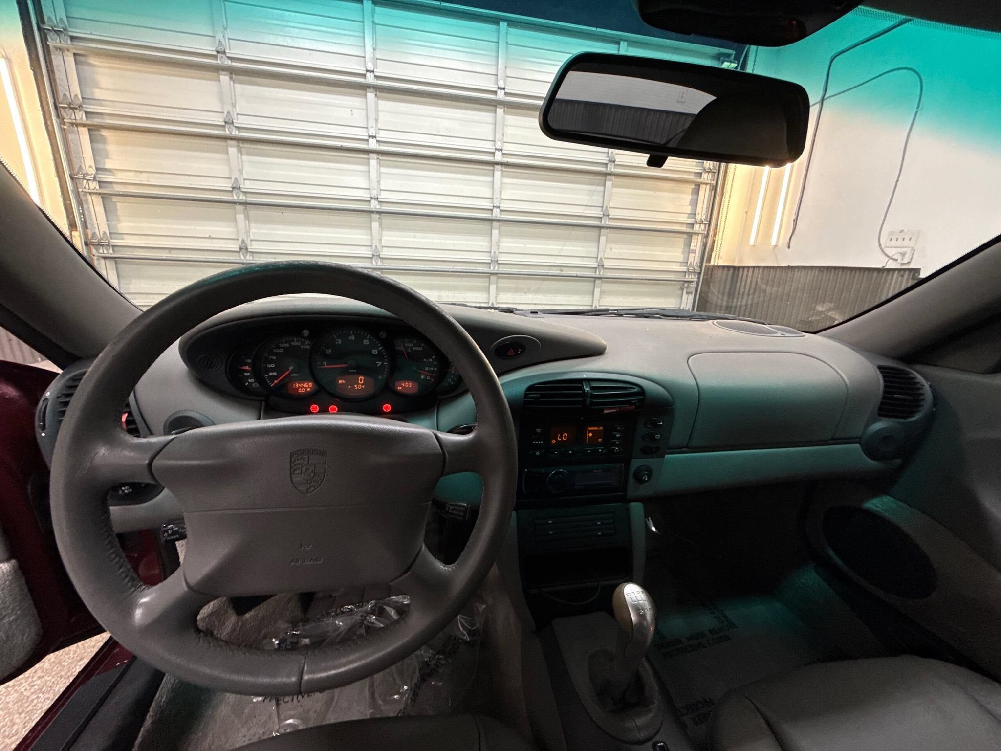 Used 1999 Porsche 911 Carrera RWD image 10