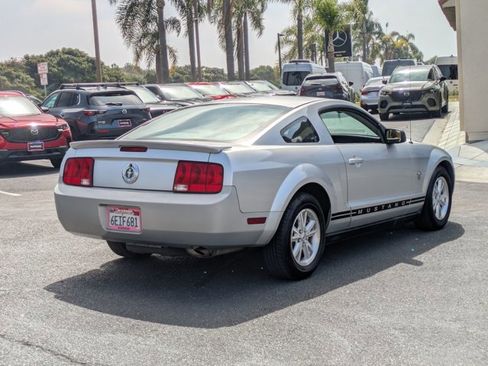 Used 2009 Ford Mustang Coupe image 5