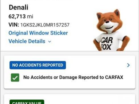 Used 2021 GMC Yukon XL Denali w/ Denali Premium Package image 5