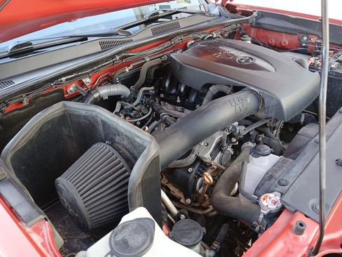 Used 2017 Toyota Tacoma TRD Sport image 51