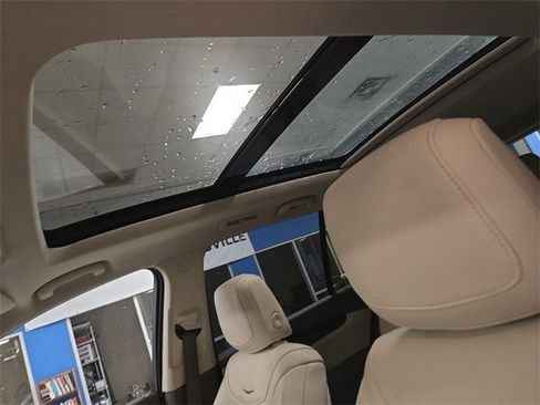 Used 2020 Cadillac XT6 Premium Luxury image 22