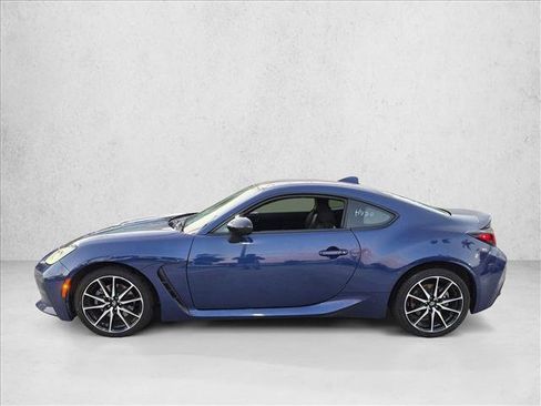 Used 2023 Toyota GR86 RWD image 8