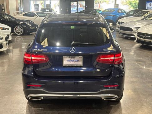 Used 2017 Mercedes-Benz GLC 300 4MATIC image 14