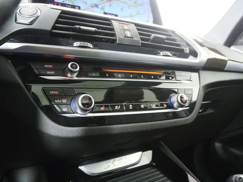 Used 2019 BMW X3 xDrive30i w/ Convenience Package image 22