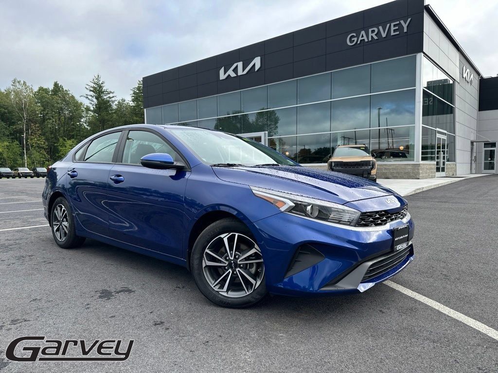 Certified 2023 Kia Forte LXS w/ LXS Technology Package FWD image 1