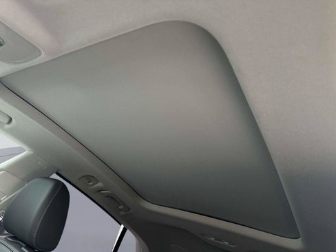 Used 2023 Audi Q8 Prestige image 34