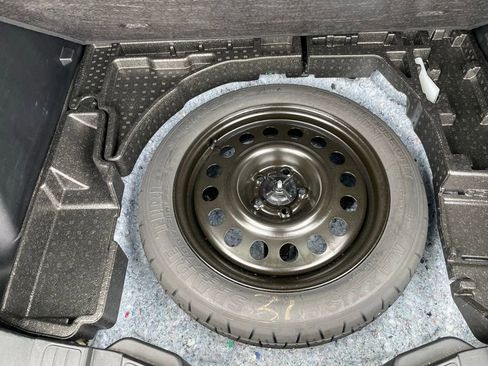 Used 2024 Ford Escape ST-Line image 38