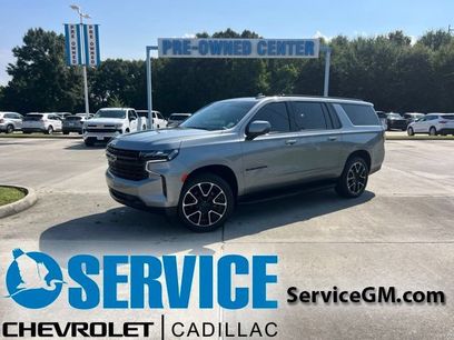 Used 2024 Chevrolet Suburban RST w/ Luxury Package
