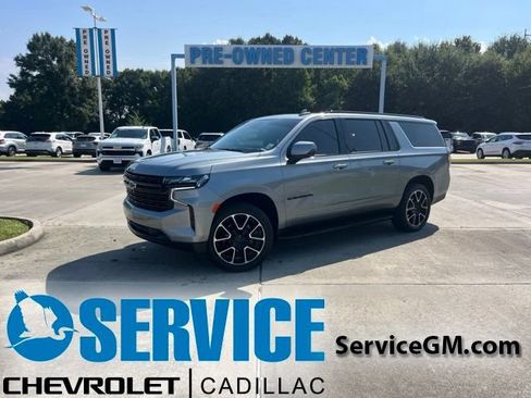 Used 2024 Chevrolet Suburban RST w/ Luxury Package RWD image 1