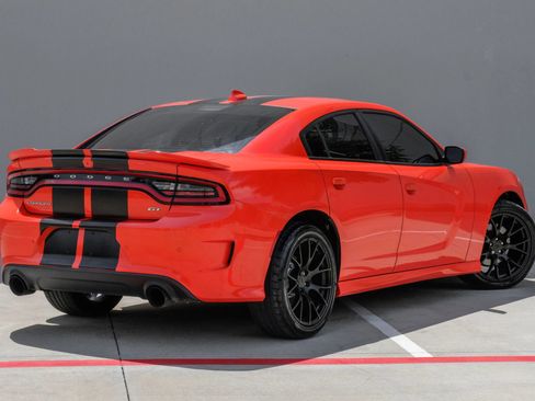 Used 2020 Dodge Charger GT w/ Plus Group RWD image 11
