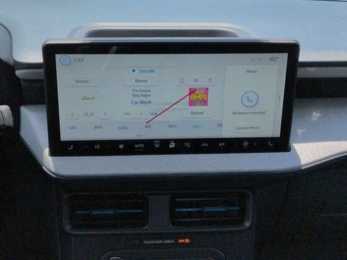 New 2026 Ford Maverick XLT w/ XLT Luxury Package FWD image 18