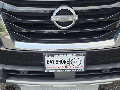 Certified 2023 Nissan Pathfinder SL AWD/4WD image 36