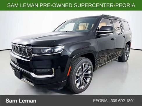 Used 2023 Jeep Grand Wagoneer Series III AWD/4WD image 3