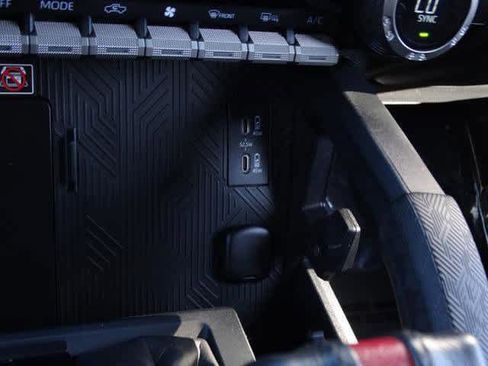 Used 2024 Toyota Tacoma TRD Pro image 32