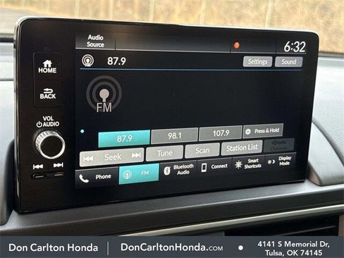 Used 2025 Honda Pilot EX-L image 16