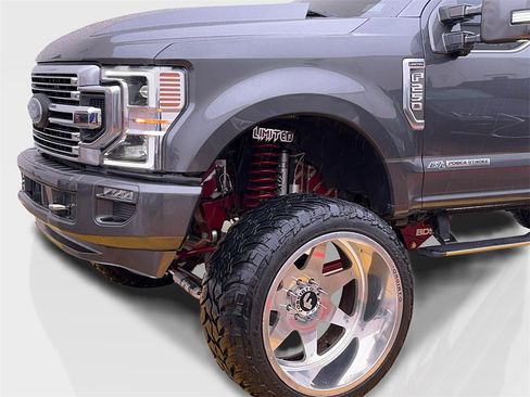 Used 2020 Ford F250 Limited image 6