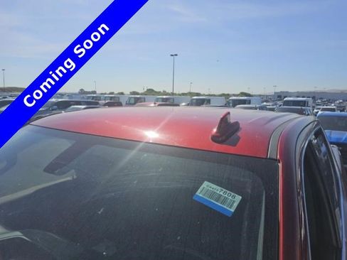 Used 2021 GMC Sierra 1500 SLT AWD/4WD image 7