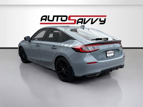 Used 2022 Honda Civic Sport image 5
