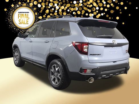 Used 2023 Honda Passport TrailSport image 8
