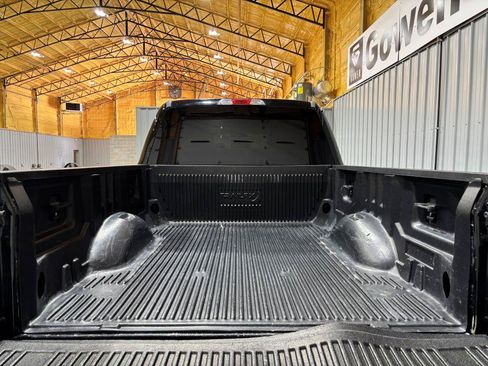 Used 2017 Ford F250 XLT AWD/4WD image 22