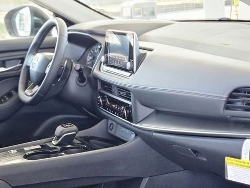 New 2026 Nissan Rogue SV FWD image 12