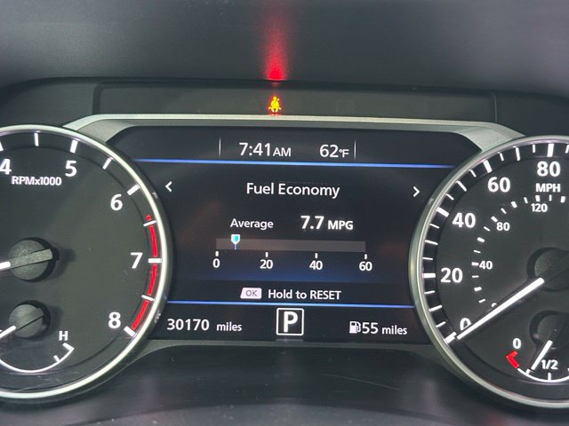 Certified 2023 Nissan Sentra SR FWD image 41