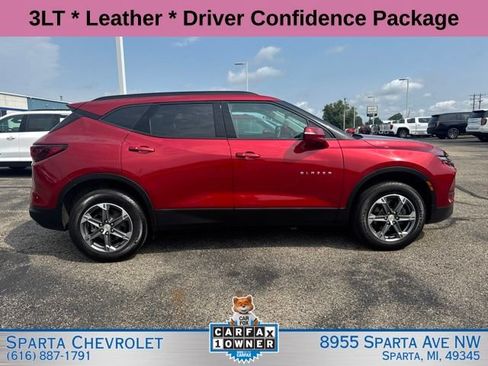 Used 2024 Chevrolet Blazer LT w/ LPO, Floor Liner Package FWD image 2