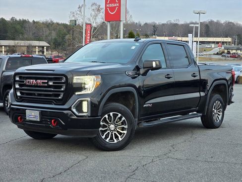 Used 2020 GMC Sierra 1500 AT4 w/ AT4 Premium Package image 2