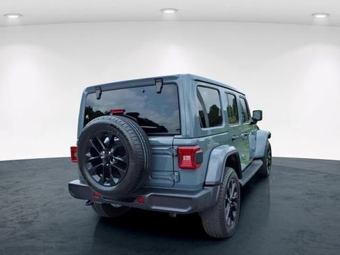 Used 2025 Jeep Wrangler Unlimited Sahara AWD/4WD image 13