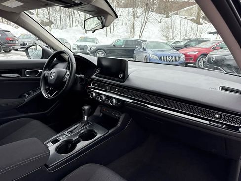 Used 2022 Honda Civic EX image 40