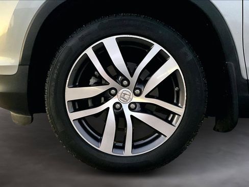 Used 2017 Honda Pilot Elite image 35