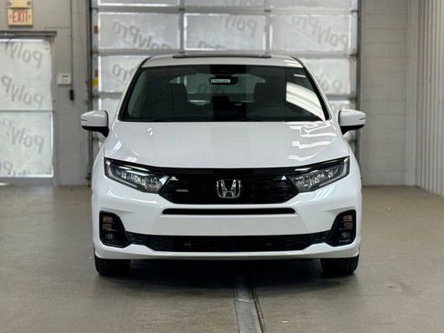 New 2026 Honda Odyssey Touring image 2
