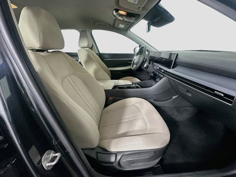 Used 2025 Hyundai Sonata SEL FWD image 31