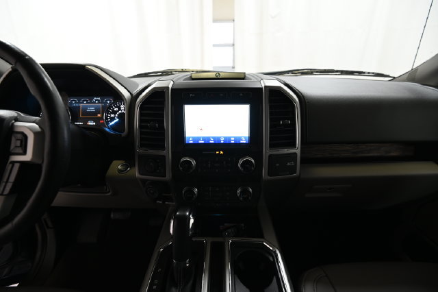 Used 2019 Ford F150 Lariat w/ Equipment Group 502A Luxury AWD/4WD image 2