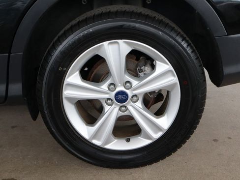 Used 2016 Ford Escape SE w/ SE Cold Weather Package image 47