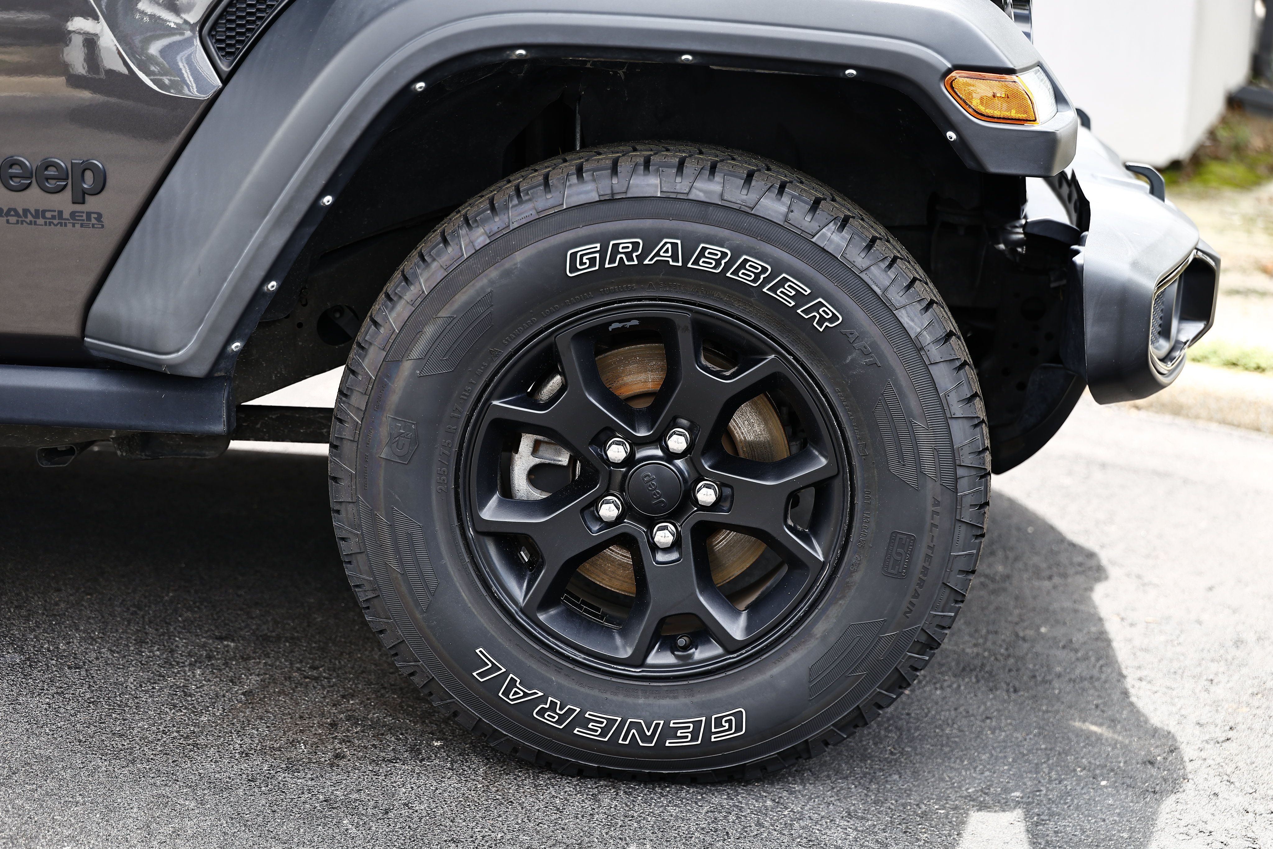 Used 2021 Jeep Wrangler Unlimited Sport AWD/4WD image 4