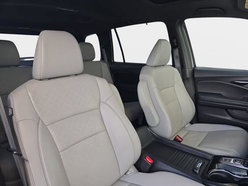 Certified 2022 Honda Passport Elite image 12
