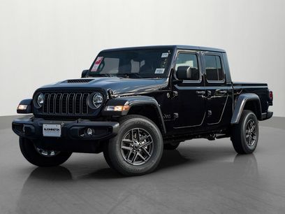 New 2025 Jeep Gladiator Sport