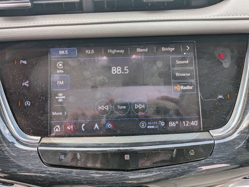 Used 2021 Cadillac XT6 Premium Luxury FWD image 18