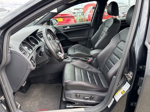 Used 2017 Volkswagen GTI Autobahn image 17