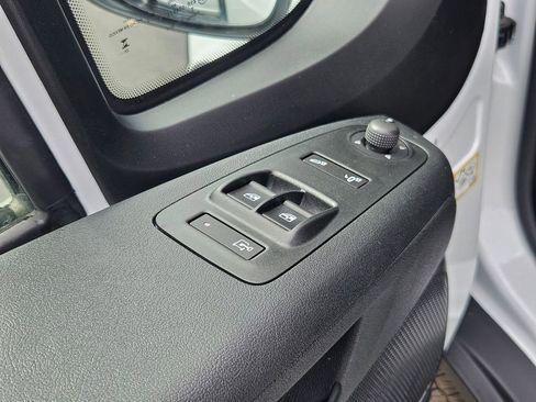 New 2026 RAM ProMaster 2500 w/ Convenience Group image 11