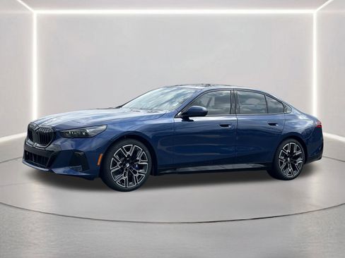 New 2026 BMW 530i w/ M Sport Package image 23