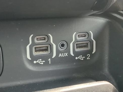 Used 2019 RAM 1500 Limited AWD/4WD image 27