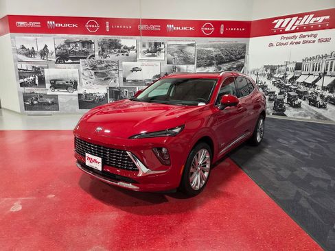 Used 2026 Buick Envision Avenir image 8